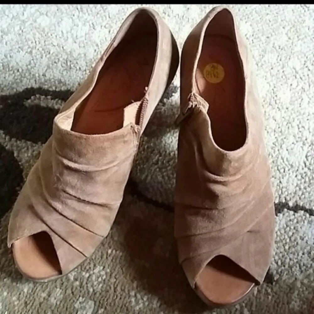 Naya peep toe heeled booties